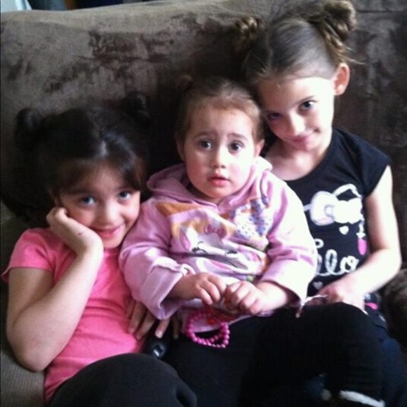 Meet your Posher, Hailey - Picture 1 of 1